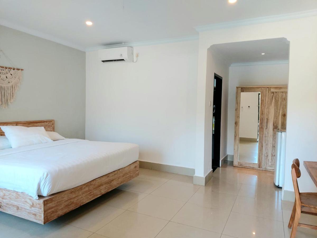 Radha Bali Hotel Кута Екстериор снимка