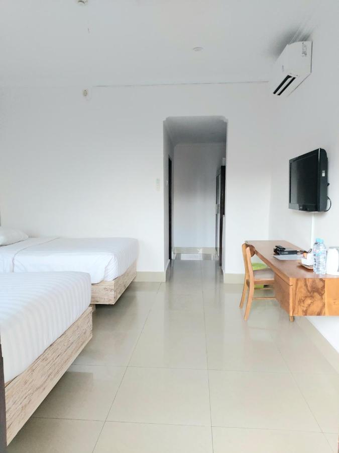Radha Bali Hotel Кута Екстериор снимка