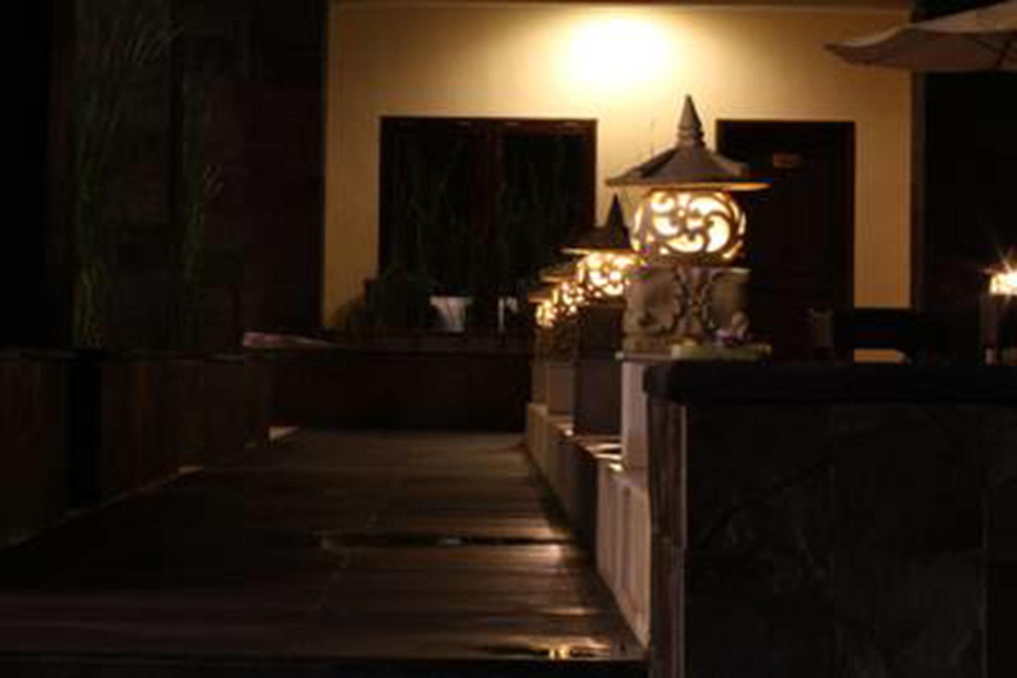 Radha Bali Hotel Кута Екстериор снимка