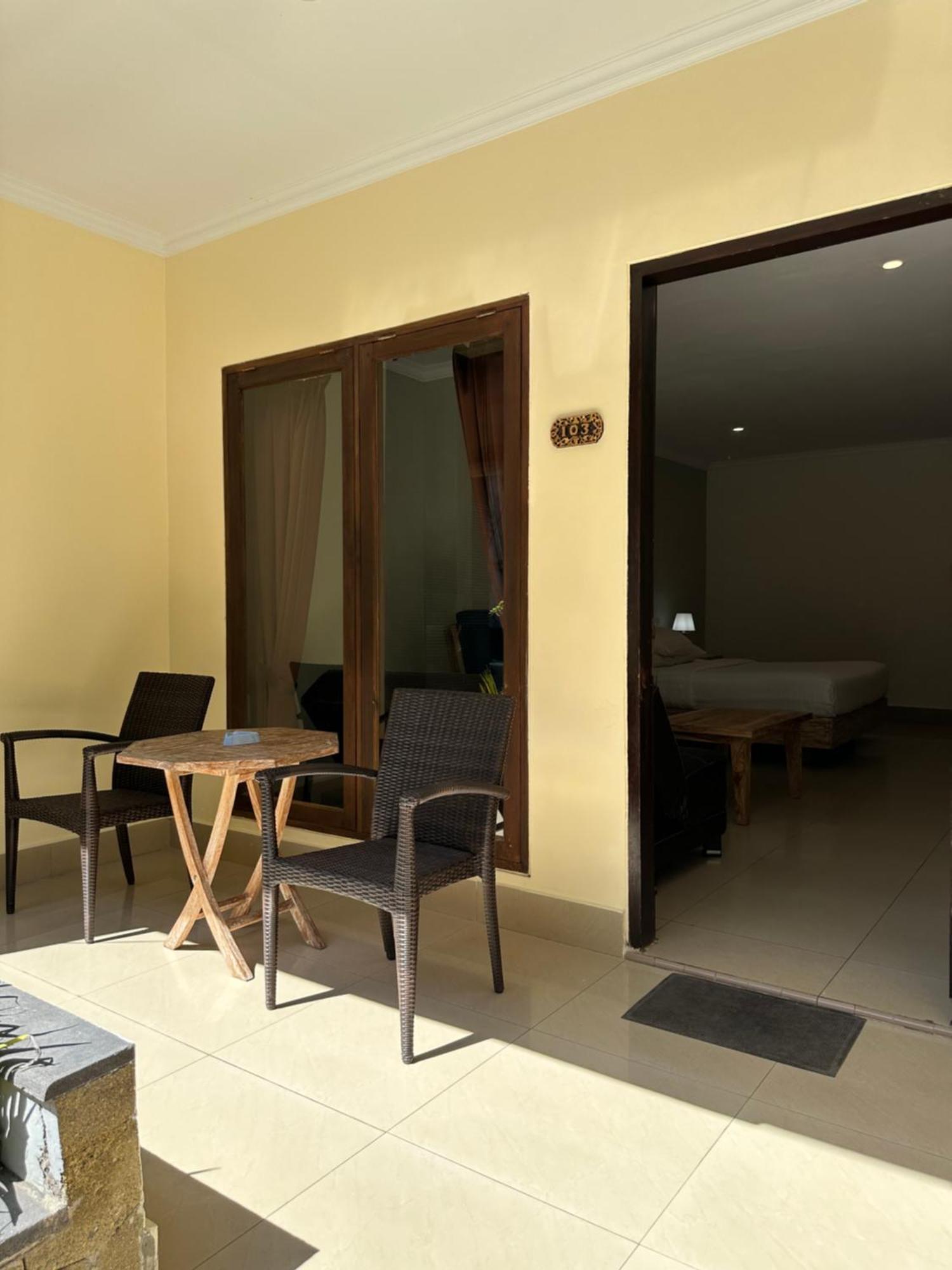 Radha Bali Hotel Кута Екстериор снимка